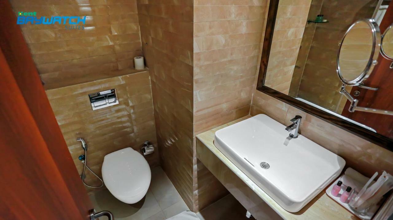 Kent Baywatch Suites Kochi Buitenkant foto